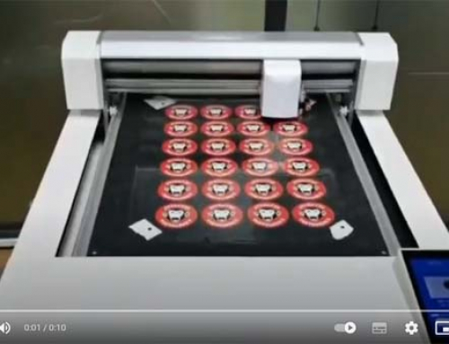 Vollautomatische Schneidemaschine für Kalttransferfolien für UV-DTF-Drucker